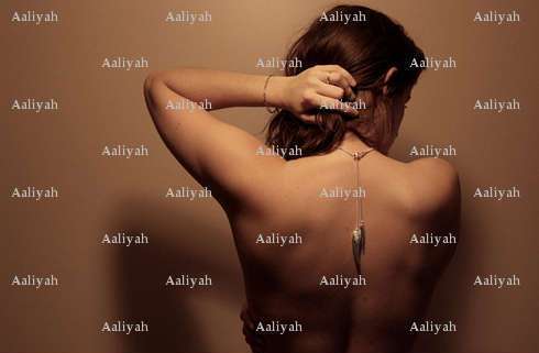 Aaliyah - Femme mélangiste - Mareuil-lès-Meaux