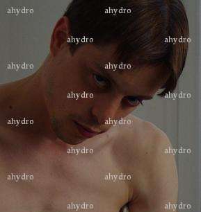 ahydro - Homme candaulisme - Paris
