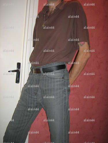 alain44 - Homme candaulisme - Hirson