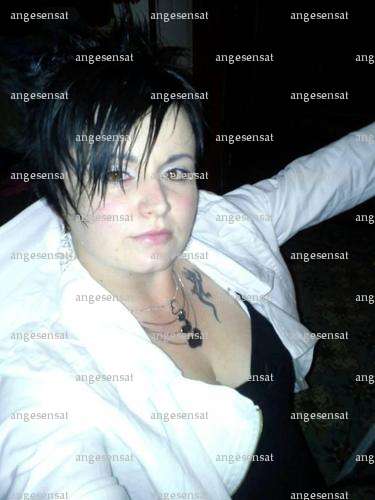 angesensat - Couple BDSM - Rue