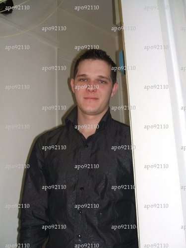 apo92110 - Homme coquin - Clichy