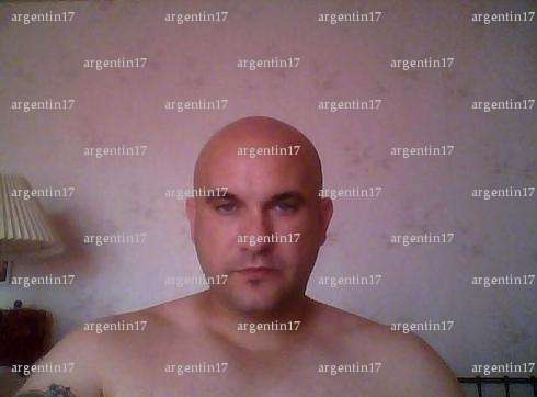 argentin17 - Homme candaulisme - La Rochelle