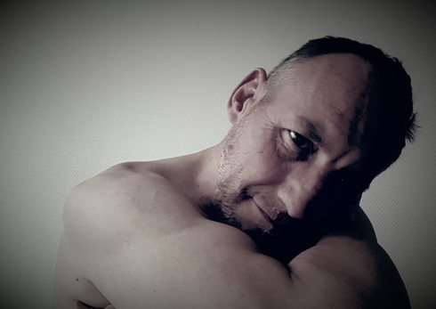 bouche59 - Homme bi candaulisme - Sautron