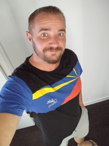 Cheche75 - Homme échangiste - Dunkerque