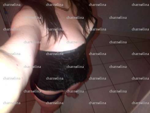 charnelina - Femme bi Libertine BDSM - Lyon