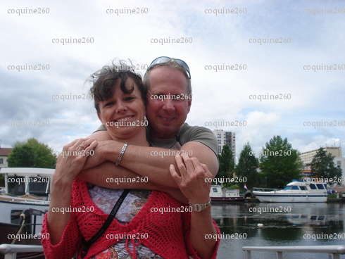 coquine260 - Couple bi échangiste - Montélimar