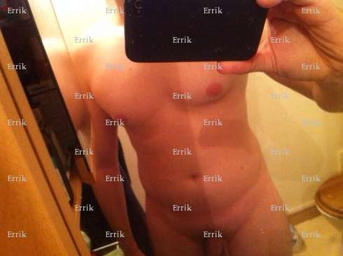 Errik - Homme coquin - Evry