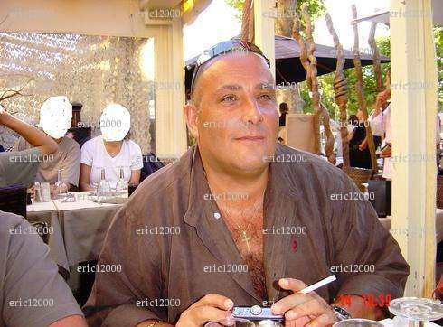 eric12000 - Homme coquin - Courbevoie