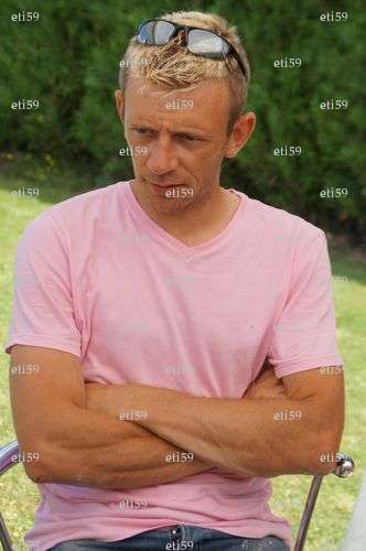 eti59 - Homme coquin - Houlle