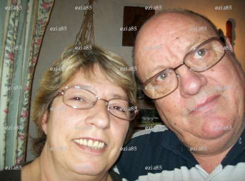 ezia85 - Couple échangiste - Challans