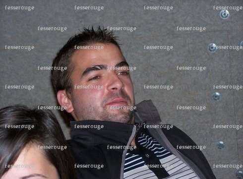fesserouge - Homme échangiste - Grenoble