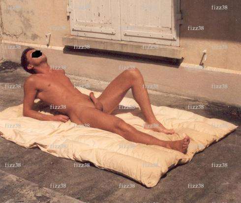 fizz38 - Homme bi échangiste - Grenoble