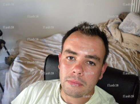 flash18 - Homme coquin - Bourges