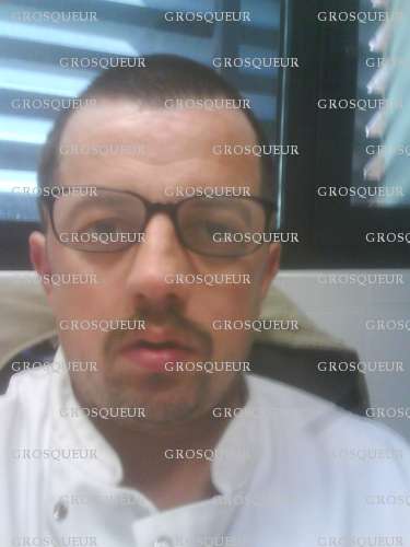 GROSQUEUR - Homme bi BDSM - Marseille