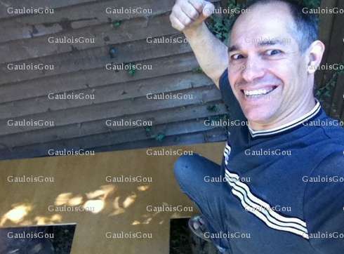 GauloisGou - Homme candaulisme - Magny-les-Hameaux