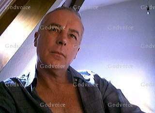 Godvoice - Homme échangiste - Francescas