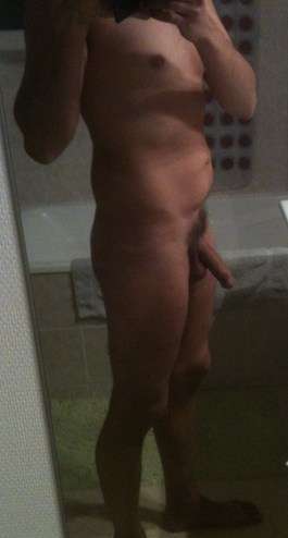 Homme30poi - Homme candaulisme - Poitiers