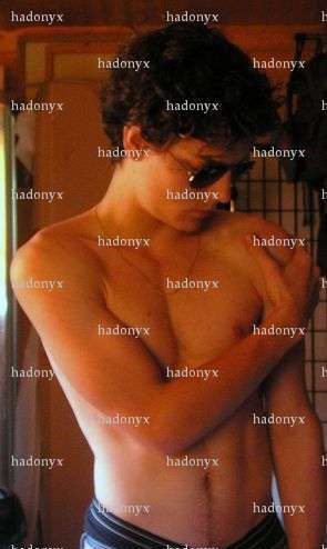 hadonyx - Homme bi mélangiste - Paris