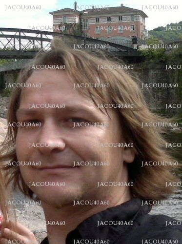 JACOU40A60 - Homme bi BDSM - Eve