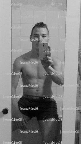 JeuneMec08 - Homme coquin - Charleville-Mézières