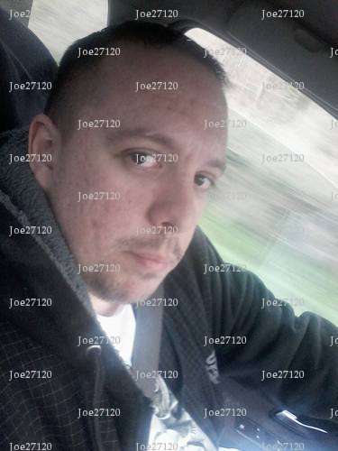 Joe27120 - Homme bi BDSM - Houlbec-Cocherel