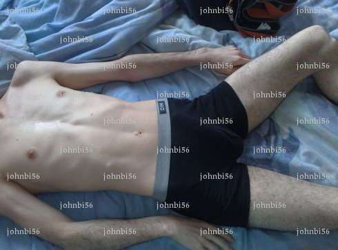 johnbi56 - Homme bi coquin - Lanester