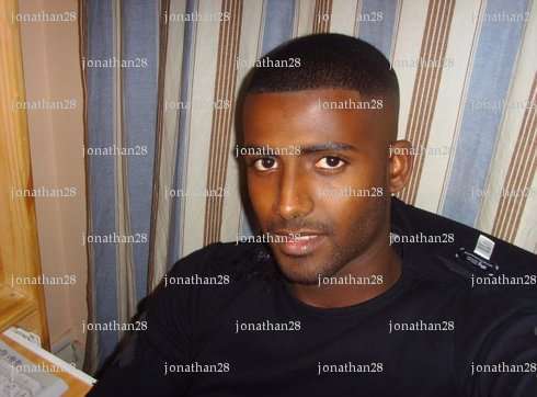 jonathan28 - Homme échangiste - Ennery