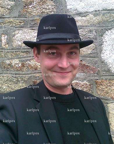 karlpox - Homme coquin - Lorient