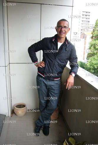 LION19 - Homme échangiste - Paris