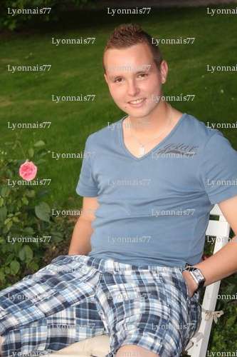 Lyonnais77 - Homme libertin - Villeneuve-Saint-Denis