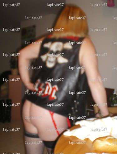 lapirate37 - Femme bi Libertine BDSM - Orbigny