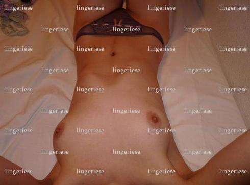 lingeriese - Femme échangiste - Angers