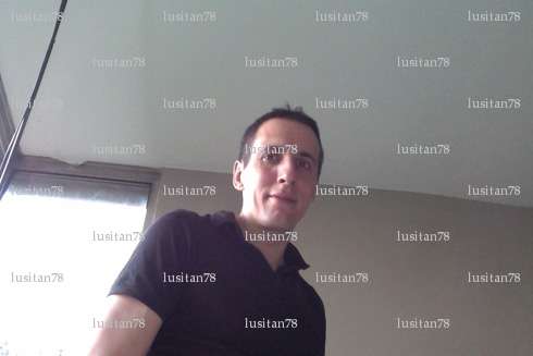 lusitan78 - Homme candaulisme - Versailles
