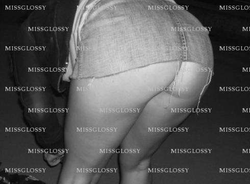 MISSGLOSSY - Femme échangiste - Arras