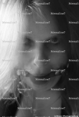 Messaline7 - Femme BDSM - Avion