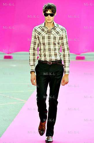 Mi-K-L - Homme coquin - Levallois