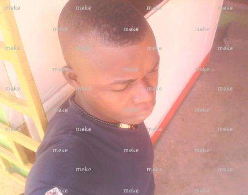 meke - Homme candaulisme - La Rochelle