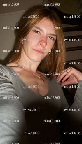 miss13800 - Femme bi Libertine échangiste - Istres