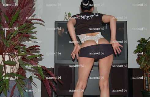 nanoufbi - Femme bi Libertine échangiste - Nice