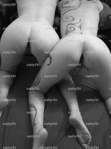 nattyfbi - Couple bi échangiste - Pons