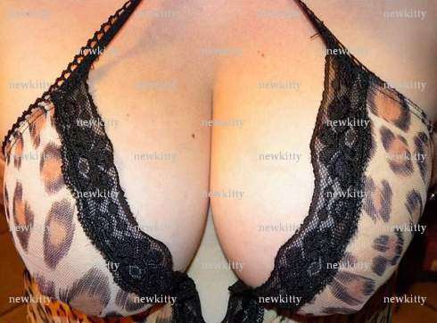 newkitty - Femme bi Libertine échangiste - Thionville