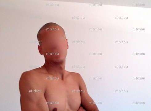nitchou - Homme candaulisme - Nice