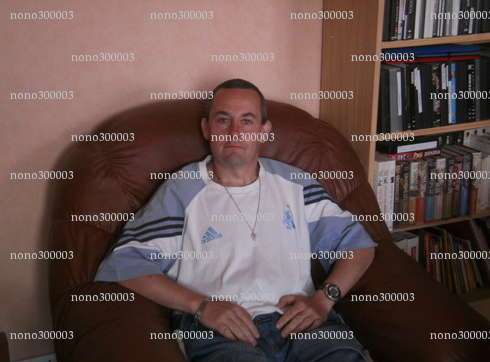 nono300003 - Homme bi coquin - Bayet