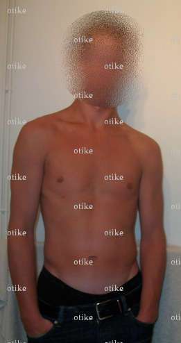 otike - Homme BDSM - Saint-Brieuc