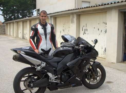 peuetremoi - Homme BDSM - Langon