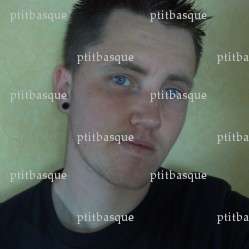 ptitbasque - Homme coquin - Saint-Jean-de-Luz