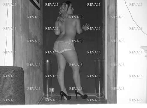 REVA13 - Femme bi Libertine échangiste - Marseille
