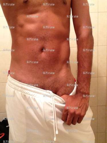 RPirate - Homme coquin - Courbevoie