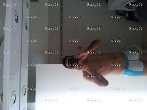 Ricky06 - Homme coquin - Menton