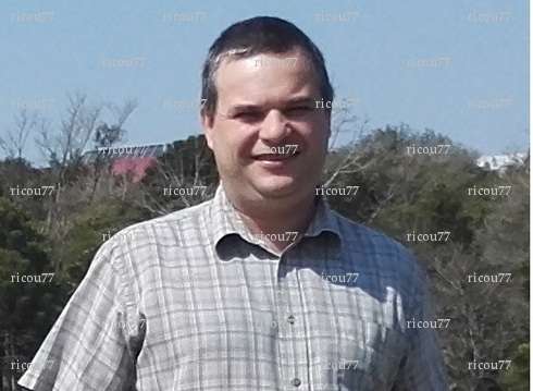 ricou77 - Homme candaulisme - Saint-Aubin-du-Cormier